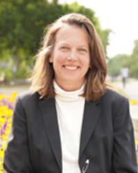 Dr. Christiane Hoppmann